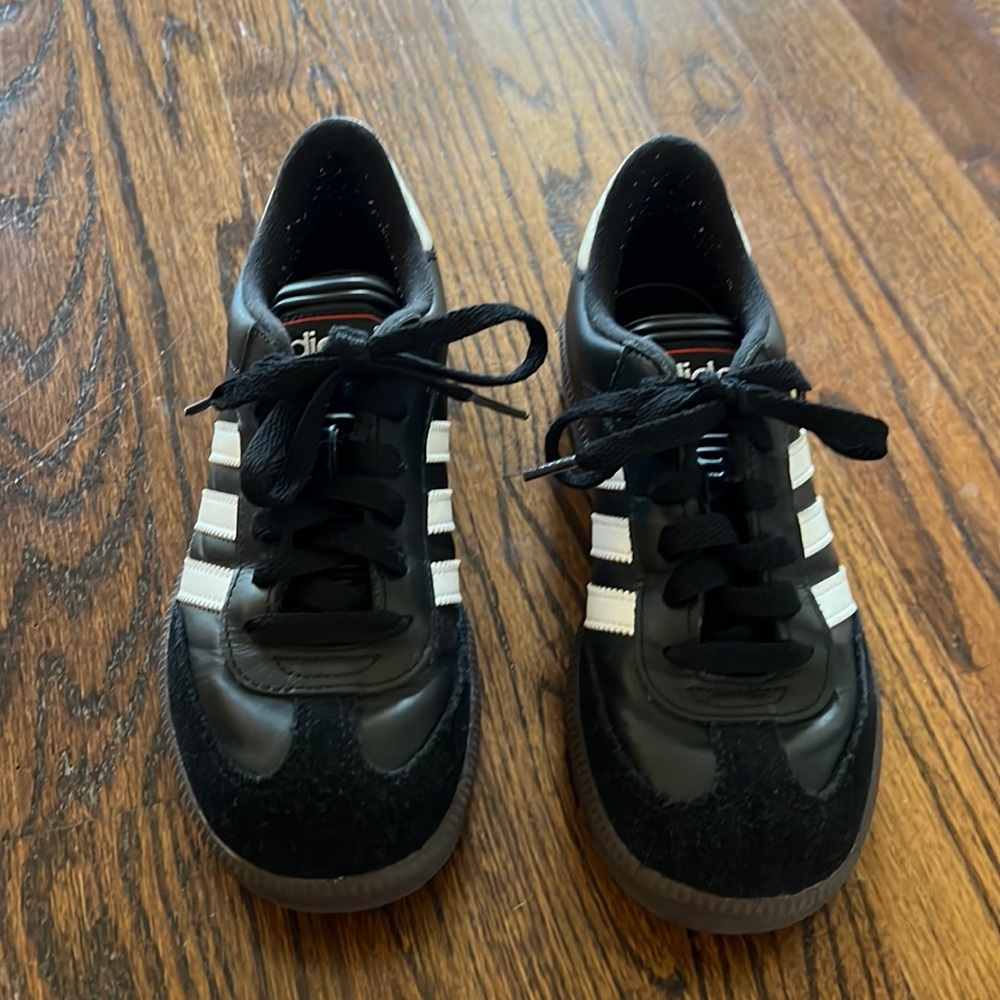 Adidas Sambas
